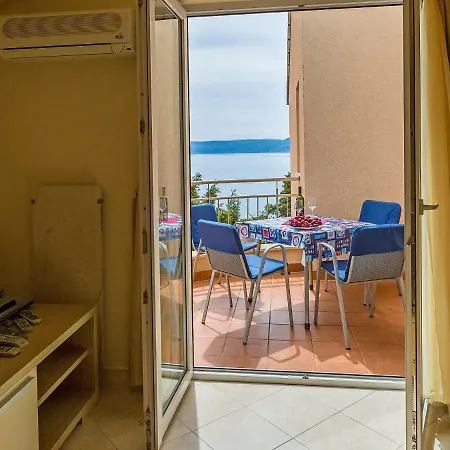 Vila Maslina.14 Crikvenica